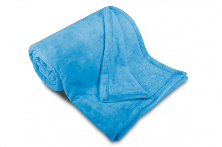 Svetlo modrá deka